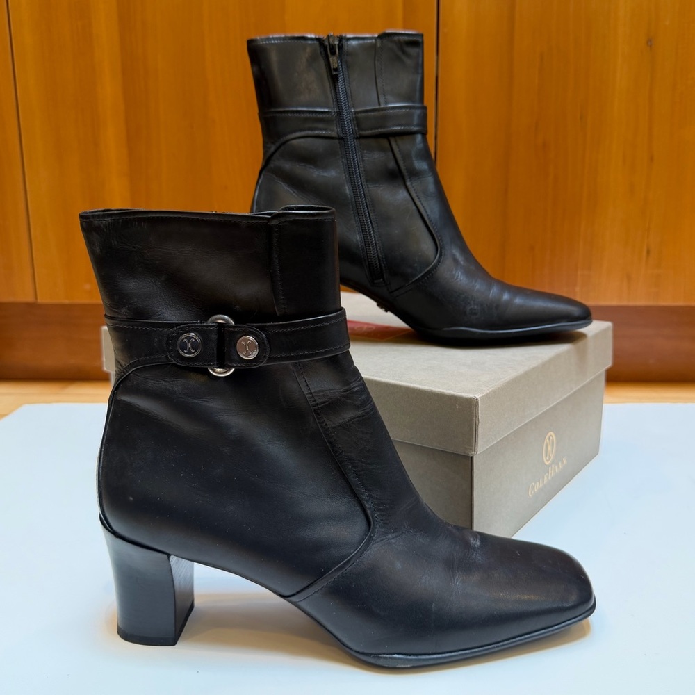 Cole Haan NWT Black Leather Heeled LIVI Ankle Boots